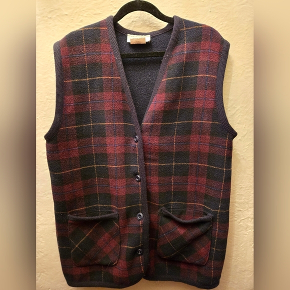 Tribal Other - Tribal Plaid Fleece Vest Wool Blend Vintage Style Red Black Outdoor Vest M